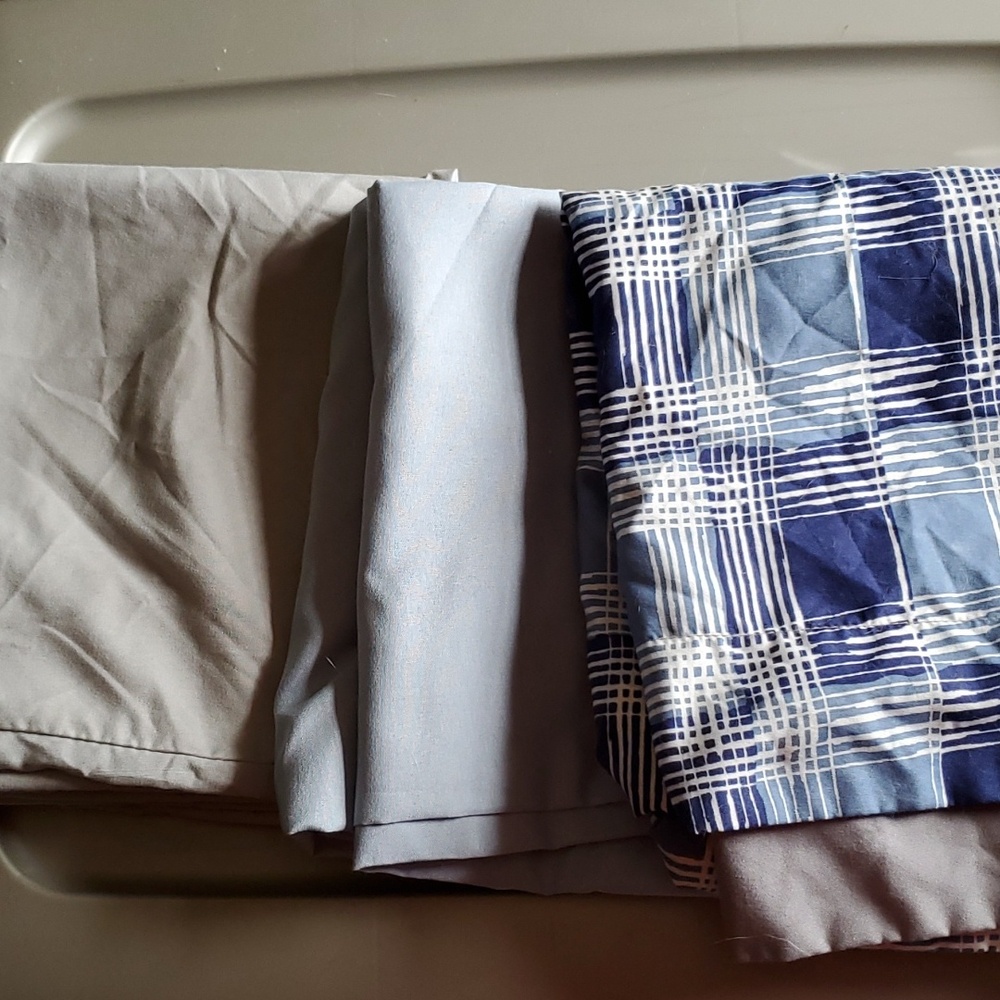 King shams and pillowcases
